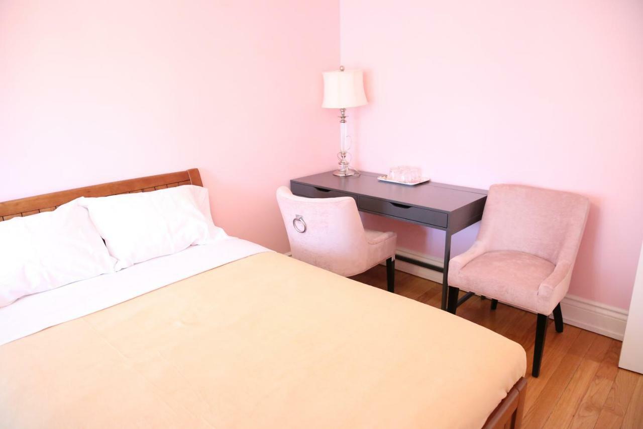 Ya Hua Pei Hotel Торонто Екстериор снимка
